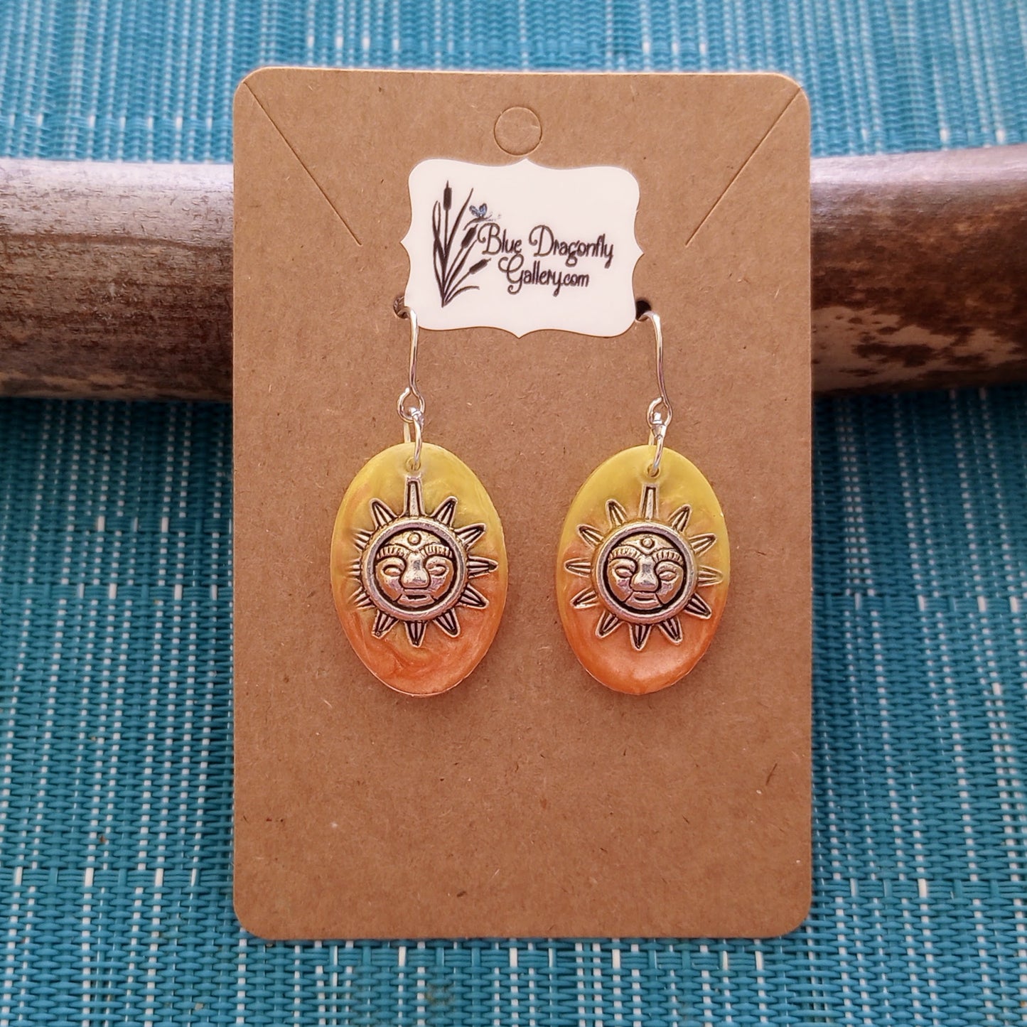 Oval shaped earrings