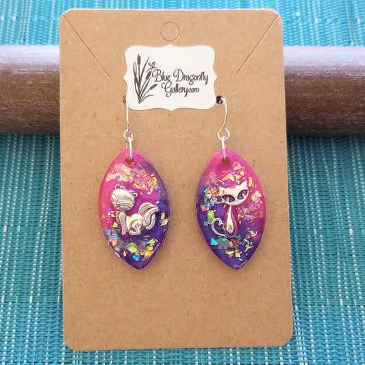 Oval shaped earrings